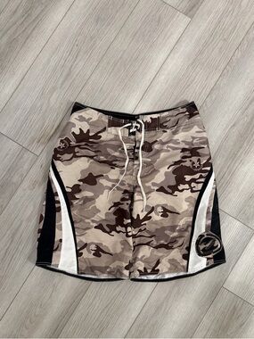 Rare Vintage Y2K Billabong Surf Style Camo Print Board Shorts